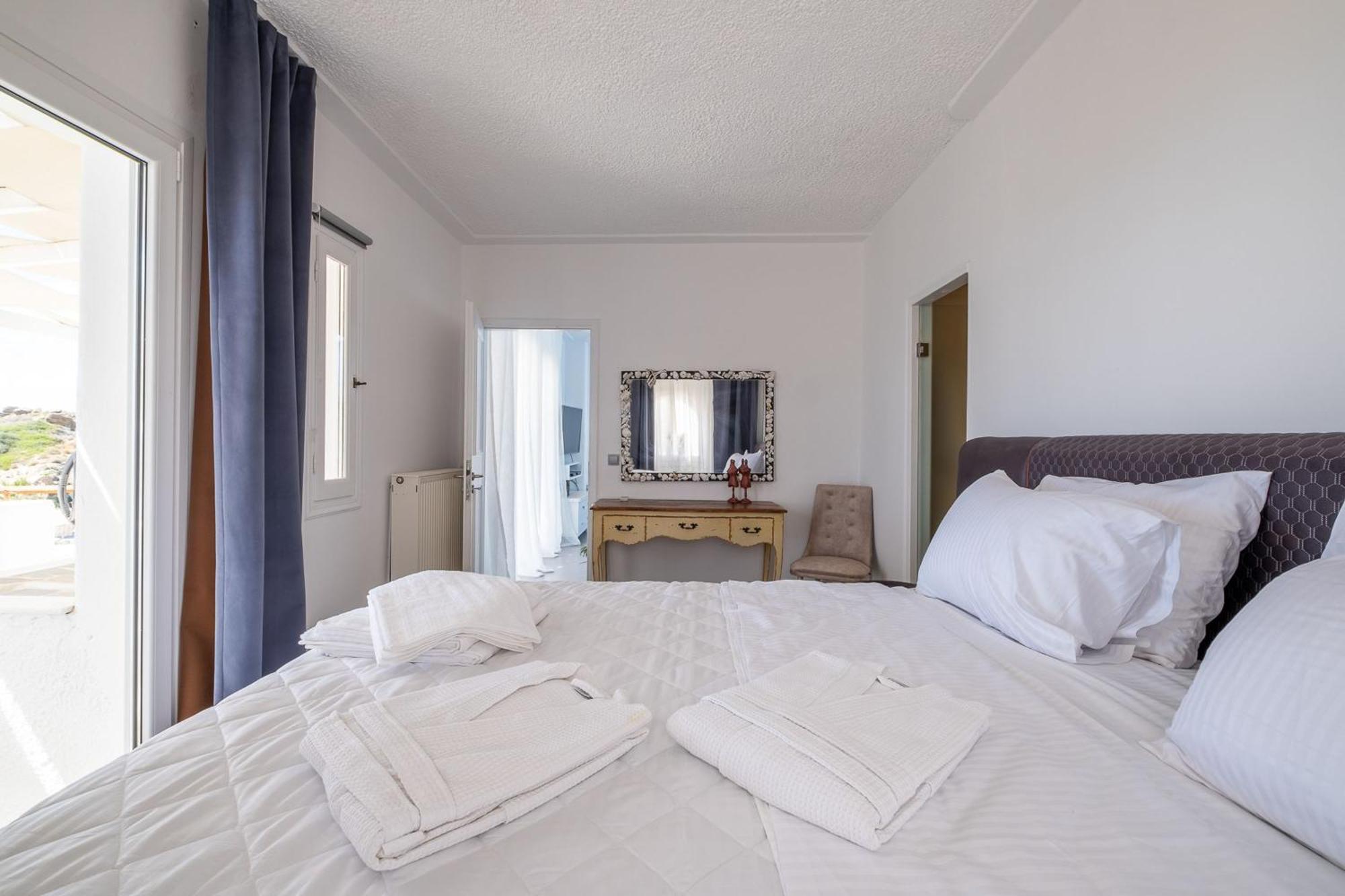 3 Paros All Season Villas Dış mekan fotoğraf